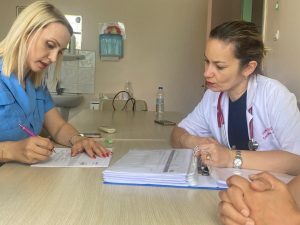 Auditor Dr. Semra Demir (left) with Center head Ass. Prof. Dr. Deniz Ozceker, 